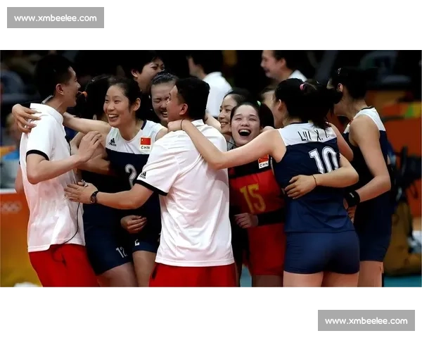 双姝闪耀!中国女篮女排双夺冠 双姝闪耀!中国女篮女排双夺冠